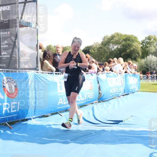 25.08.2024 - Elbe Triathlon Hamburg H.Heesch http://msf.ph/oto/6875694 25.08.2024 12:05:20 Ziel 361, 1596 meine-sportfotos.de