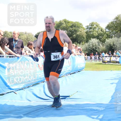 25.08.2024 - Elbe Triathlon Hamburg H.Heesch http://msf.ph/oto/6875722 25.08.2024 12:05:25 Ziel 361, 1596, 1603 meine-sportfotos.de