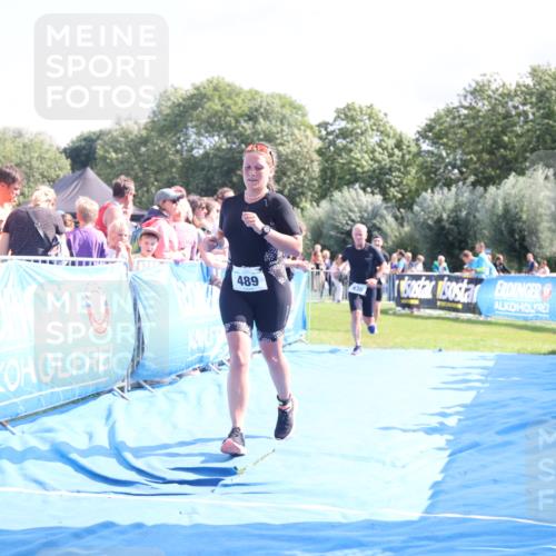 25.08.2024 - Elbe Triathlon Hamburg H.Heesch http://msf.ph/oto/6875741 25.08.2024 11:41:40 Ziel 430, 489, 577 meine-sportfotos.de