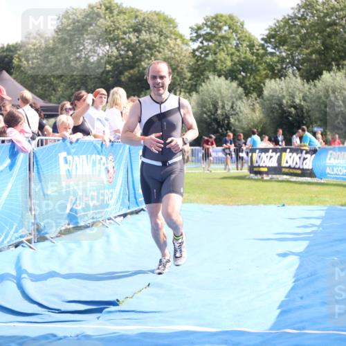 25.08.2024 - Elbe Triathlon Hamburg H.Heesch http://msf.ph/oto/6875747 25.08.2024 12:05:31 Ziel 361, 1603, 1719 meine-sportfotos.de