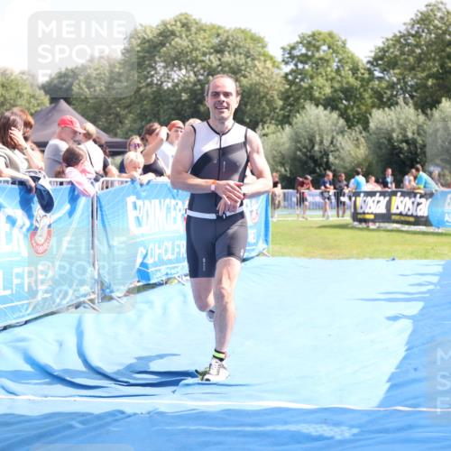 25.08.2024 - Elbe Triathlon Hamburg H.Heesch http://msf.ph/oto/6875761 25.08.2024 12:05:32 Ziel 1603, 1719 meine-sportfotos.de