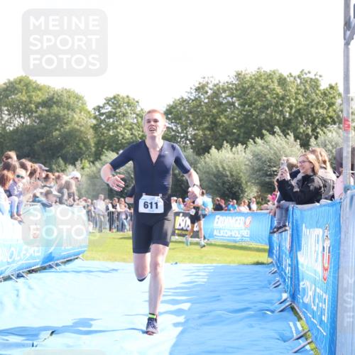 25.08.2024 - Elbe Triathlon Hamburg H.Heesch http://msf.ph/oto/6875765 25.08.2024 11:16:25 Ziel 607, 611, 693 meine-sportfotos.de