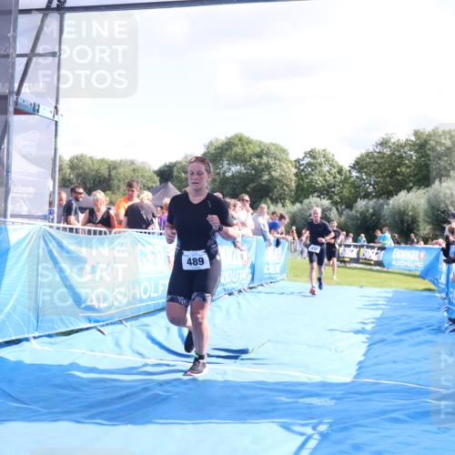 25.08.2024 - Elbe Triathlon Hamburg H.Heesch http://msf.ph/oto/6875776 25.08.2024 11:41:41 Ziel 430, 489, 577 meine-sportfotos.de