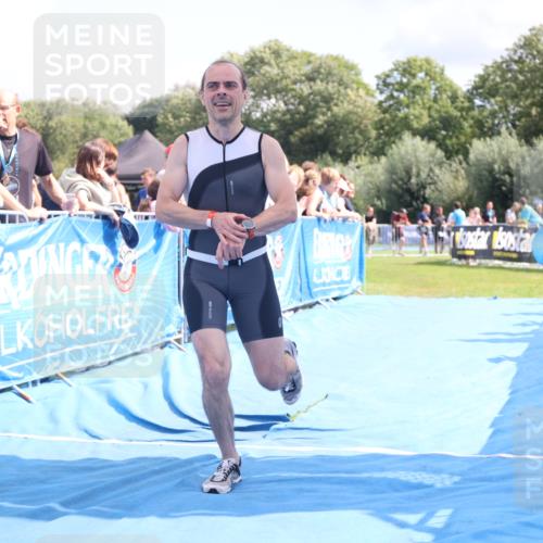 25.08.2024 - Elbe Triathlon Hamburg H.Heesch http://msf.ph/oto/6875781 25.08.2024 12:05:32 Ziel 1603, 1719 meine-sportfotos.de