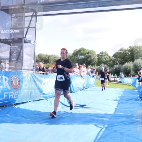 25.08.2024 - Elbe Triathlon Hamburg H.Heesch http://msf.ph/oto/6875788 25.08.2024 11:41:41 Ziel 430, 489, 577 meine-sportfotos.de