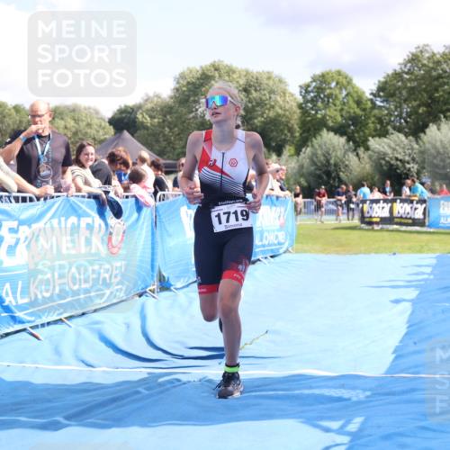 25.08.2024 - Elbe Triathlon Hamburg H.Heesch http://msf.ph/oto/6875823 25.08.2024 12:05:38 Ziel 1603, 1719 meine-sportfotos.de