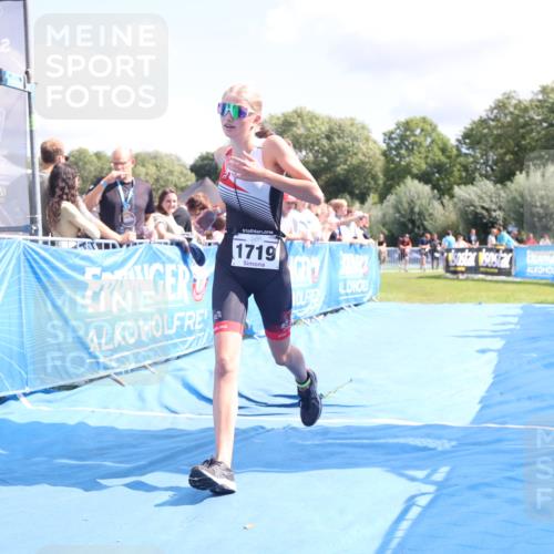 25.08.2024 - Elbe Triathlon Hamburg H.Heesch http://msf.ph/oto/6875835 25.08.2024 12:05:39 Ziel 1603, 1719 meine-sportfotos.de