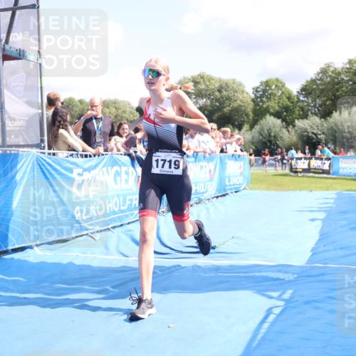 25.08.2024 - Elbe Triathlon Hamburg H.Heesch http://msf.ph/oto/6875838 25.08.2024 12:05:39 Ziel 1603, 1719 meine-sportfotos.de