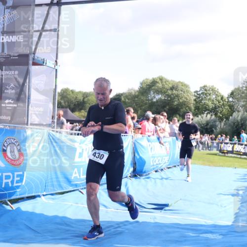 25.08.2024 - Elbe Triathlon Hamburg H.Heesch http://msf.ph/oto/6875866 25.08.2024 11:41:44 Ziel 430, 489, 577 meine-sportfotos.de