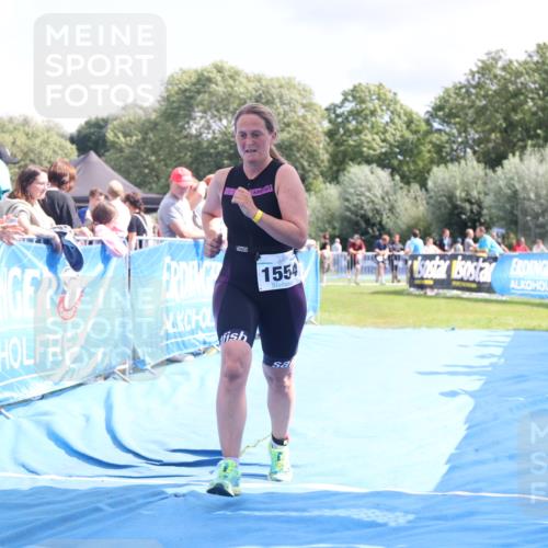 25.08.2024 - Elbe Triathlon Hamburg H.Heesch http://msf.ph/oto/6875878 25.08.2024 12:05:52 Ziel 1554 meine-sportfotos.de