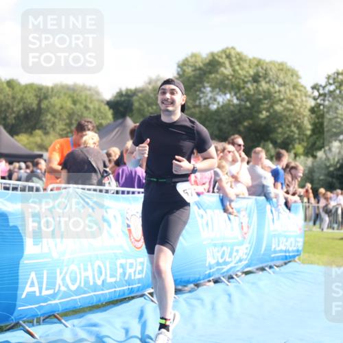 25.08.2024 - Elbe Triathlon Hamburg H.Heesch http://msf.ph/oto/6875879 25.08.2024 11:41:45 Ziel 430, 489, 577 meine-sportfotos.de