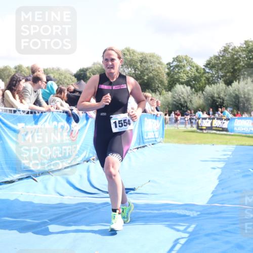 25.08.2024 - Elbe Triathlon Hamburg H.Heesch http://msf.ph/oto/6875897 25.08.2024 12:05:52 Ziel 1554 meine-sportfotos.de