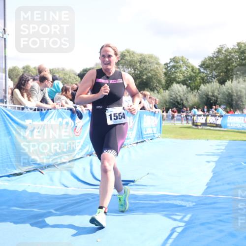 25.08.2024 - Elbe Triathlon Hamburg H.Heesch http://msf.ph/oto/6875899 25.08.2024 12:05:52 Ziel 1554 meine-sportfotos.de