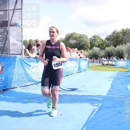 25.08.2024 - Elbe Triathlon Hamburg H.Heesch http://msf.ph/oto/6875911 25.08.2024 12:05:53 Ziel 1554 meine-sportfotos.de