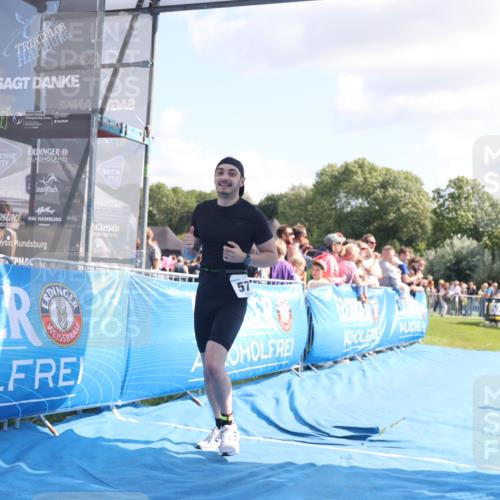 25.08.2024 - Elbe Triathlon Hamburg H.Heesch http://msf.ph/oto/6875916 25.08.2024 11:41:46 Ziel 430, 489, 577 meine-sportfotos.de