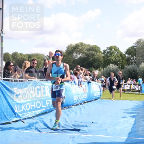 25.08.2024 - Elbe Triathlon Hamburg H.Heesch http://msf.ph/oto/6875926 25.08.2024 11:16:43 Ziel 325, 364, 387, 622, 632, 751 meine-sportfotos.de