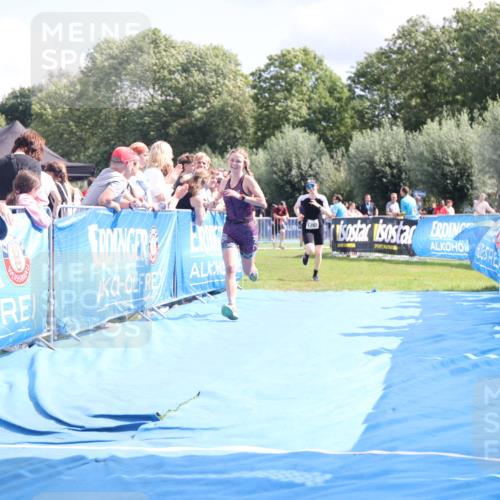25.08.2024 - Elbe Triathlon Hamburg H.Heesch http://msf.ph/oto/6875948 25.08.2024 12:06:08 Ziel 1613, 1703 meine-sportfotos.de
