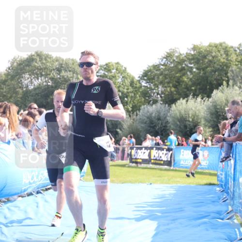 25.08.2024 - Elbe Triathlon Hamburg H.Heesch http://msf.ph/oto/6875950 25.08.2024 11:16:45 Ziel 325, 364, 387, 622, 632, 751 meine-sportfotos.de