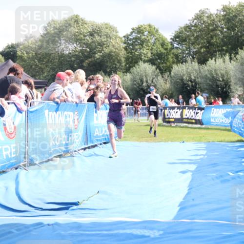 25.08.2024 - Elbe Triathlon Hamburg H.Heesch http://msf.ph/oto/6875951 25.08.2024 12:06:08 Ziel 1613, 1703 meine-sportfotos.de