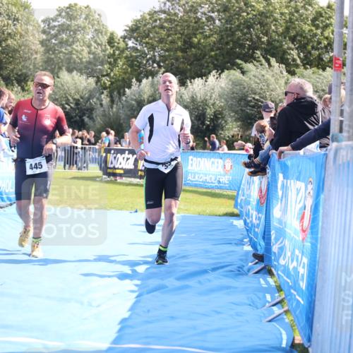 25.08.2024 - Elbe Triathlon Hamburg H.Heesch http://msf.ph/oto/6875956 25.08.2024 11:42:02 Ziel 354, 445 meine-sportfotos.de