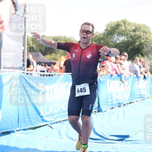 25.08.2024 - Elbe Triathlon Hamburg H.Heesch http://msf.ph/oto/6875995 25.08.2024 11:42:05 Ziel 354, 445, 1454 meine-sportfotos.de