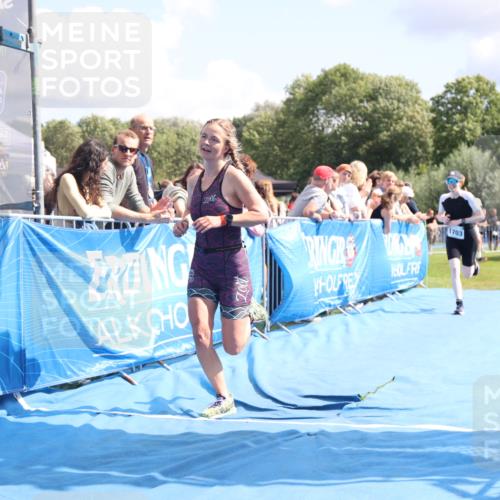 25.08.2024 - Elbe Triathlon Hamburg H.Heesch http://msf.ph/oto/6875996 25.08.2024 12:06:09 Ziel 1613, 1703 meine-sportfotos.de