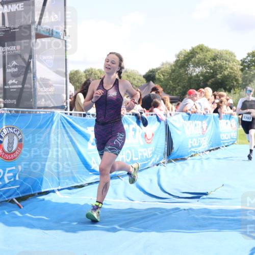 25.08.2024 - Elbe Triathlon Hamburg H.Heesch http://msf.ph/oto/6876012 25.08.2024 12:06:10 Ziel 1613, 1703 meine-sportfotos.de