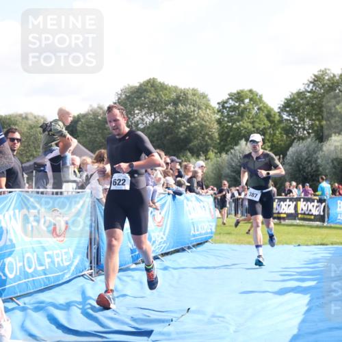 25.08.2024 - Elbe Triathlon Hamburg H.Heesch http://msf.ph/oto/6876040 25.08.2024 11:16:49 Ziel 325, 364, 387, 528, 622, 632, 751 meine-sportfotos.de