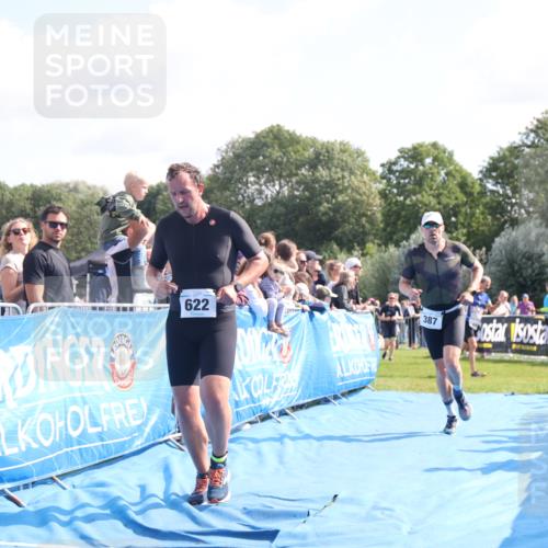 25.08.2024 - Elbe Triathlon Hamburg H.Heesch http://msf.ph/oto/6876054 25.08.2024 11:16:49 Ziel 325, 364, 387, 528, 622, 632, 751 meine-sportfotos.de