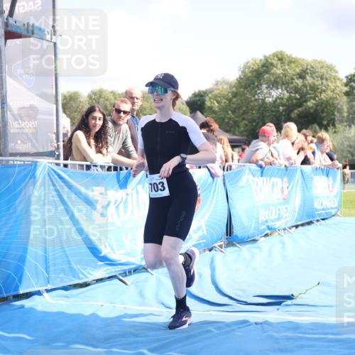 25.08.2024 - Elbe Triathlon Hamburg H.Heesch http://msf.ph/oto/6876056 25.08.2024 12:06:11 Ziel 1613, 1703 meine-sportfotos.de