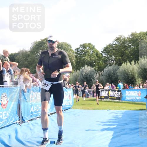 25.08.2024 - Elbe Triathlon Hamburg H.Heesch http://msf.ph/oto/6876078 25.08.2024 11:16:51 Ziel 144, 223, 364, 387, 528, 622, 632, 751 meine-sportfotos.de