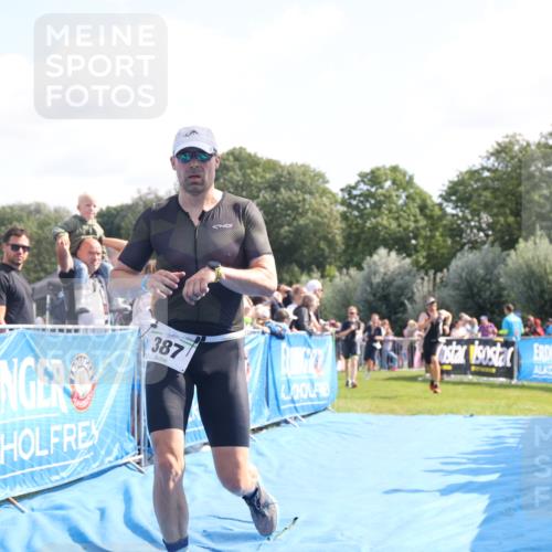 25.08.2024 - Elbe Triathlon Hamburg H.Heesch http://msf.ph/oto/6876093 25.08.2024 11:16:51 Ziel 144, 223, 364, 387, 528, 622, 632, 751 meine-sportfotos.de