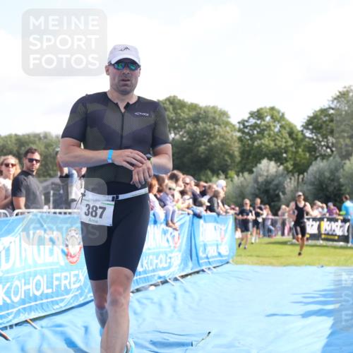 25.08.2024 - Elbe Triathlon Hamburg H.Heesch http://msf.ph/oto/6876106 25.08.2024 11:16:51 Ziel 144, 223, 364, 387, 528, 622, 632, 751 meine-sportfotos.de