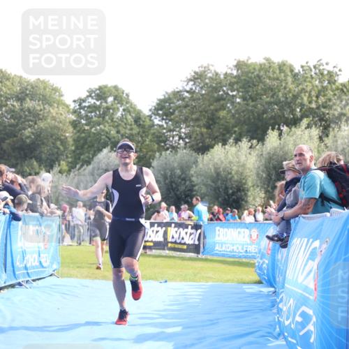 25.08.2024 - Elbe Triathlon Hamburg H.Heesch http://msf.ph/oto/6876127 25.08.2024 11:16:54 Ziel 144, 223, 387, 528, 622, 751 meine-sportfotos.de