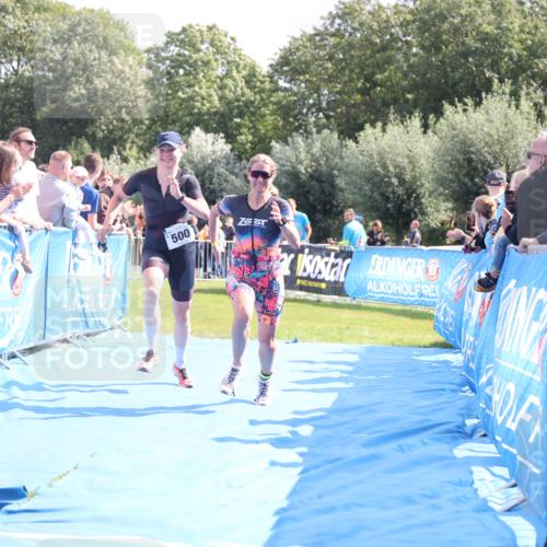 25.08.2024 - Elbe Triathlon Hamburg H.Heesch http://msf.ph/oto/6876132 25.08.2024 11:42:32 Ziel 331, 500, 700, 1495 meine-sportfotos.de