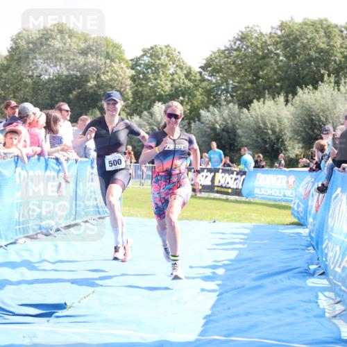25.08.2024 - Elbe Triathlon Hamburg H.Heesch http://msf.ph/oto/6876151 25.08.2024 11:42:32 Ziel 331, 500, 700, 1495 meine-sportfotos.de