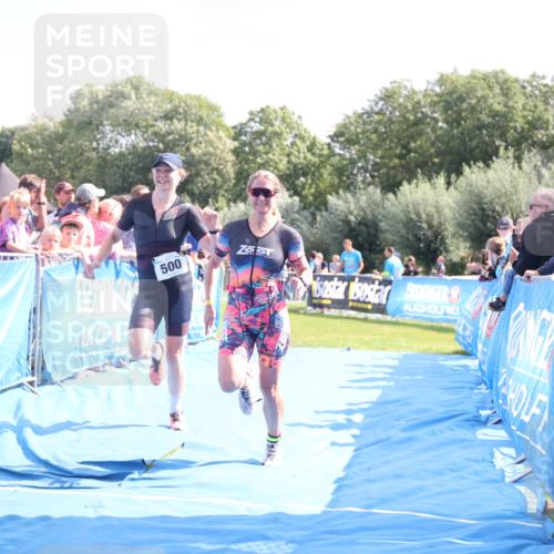 25.08.2024 - Elbe Triathlon Hamburg H.Heesch http://msf.ph/oto/6876165 25.08.2024 11:42:32 Ziel 331, 500, 700, 1495 meine-sportfotos.de
