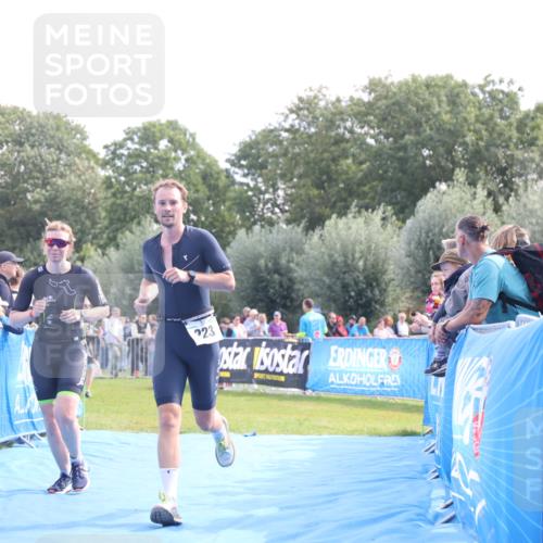 25.08.2024 - Elbe Triathlon Hamburg H.Heesch http://msf.ph/oto/6876189 25.08.2024 11:16:58 Ziel 144, 223, 528 meine-sportfotos.de