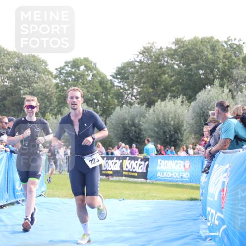 25.08.2024 - Elbe Triathlon Hamburg H.Heesch http://msf.ph/oto/6876198 25.08.2024 11:16:58 Ziel 144, 223, 528 meine-sportfotos.de