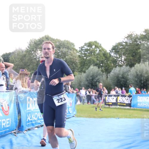 25.08.2024 - Elbe Triathlon Hamburg H.Heesch http://msf.ph/oto/6876226 25.08.2024 11:16:59 Ziel 144, 223, 528 meine-sportfotos.de