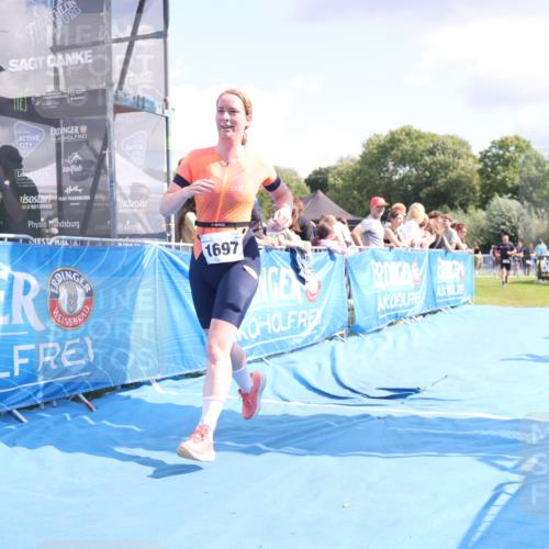 25.08.2024 - Elbe Triathlon Hamburg H.Heesch http://msf.ph/oto/6876239 25.08.2024 12:06:30 Ziel 1431, 1682, 1697, 1701 meine-sportfotos.de