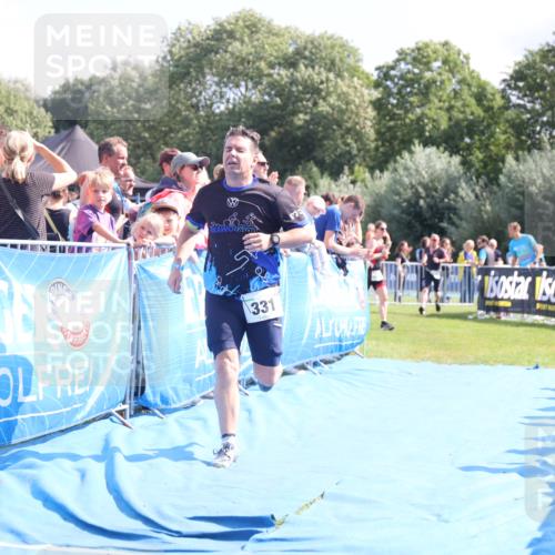 25.08.2024 - Elbe Triathlon Hamburg H.Heesch http://msf.ph/oto/6876240 25.08.2024 11:42:39 Ziel 331, 500, 768, 1495 meine-sportfotos.de