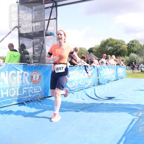 25.08.2024 - Elbe Triathlon Hamburg H.Heesch http://msf.ph/oto/6876245 25.08.2024 12:06:30 Ziel 1431, 1682, 1697, 1701 meine-sportfotos.de