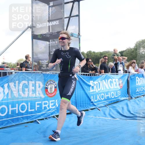 25.08.2024 - Elbe Triathlon Hamburg H.Heesch http://msf.ph/oto/6876274 25.08.2024 11:17:00 Ziel 144, 223, 528 meine-sportfotos.de