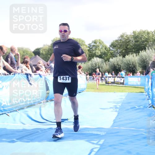 25.08.2024 - Elbe Triathlon Hamburg H.Heesch http://msf.ph/oto/6876285 25.08.2024 12:06:38 Ziel 1431, 1684 meine-sportfotos.de