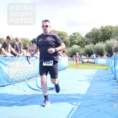 25.08.2024 - Elbe Triathlon Hamburg H.Heesch http://msf.ph/oto/6876296 25.08.2024 12:06:38 Ziel 1431, 1684 meine-sportfotos.de