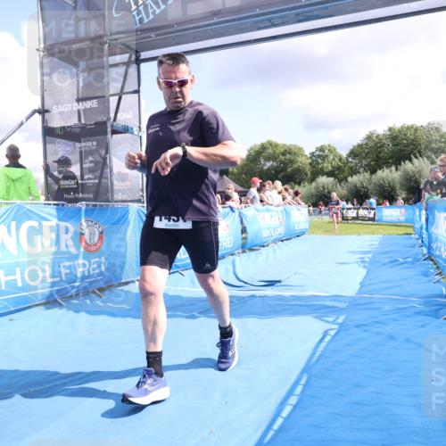 25.08.2024 - Elbe Triathlon Hamburg H.Heesch http://msf.ph/oto/6876324 25.08.2024 12:06:39 Ziel 1431, 1684 meine-sportfotos.de
