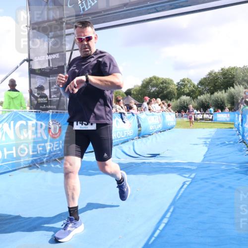 25.08.2024 - Elbe Triathlon Hamburg H.Heesch http://msf.ph/oto/6876331 25.08.2024 12:06:39 Ziel 1431, 1684 meine-sportfotos.de