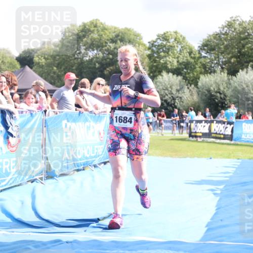 25.08.2024 - Elbe Triathlon Hamburg H.Heesch http://msf.ph/oto/6876345 25.08.2024 12:06:42 Ziel 1431, 1684 meine-sportfotos.de