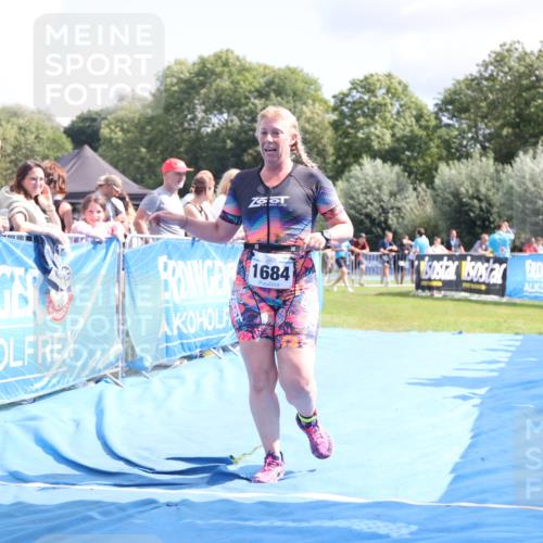 25.08.2024 - Elbe Triathlon Hamburg H.Heesch http://msf.ph/oto/6876350 25.08.2024 12:06:42 Ziel 1431, 1684 meine-sportfotos.de